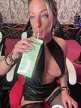 Sembang XXX Secara Langsung Luiza_Hammer