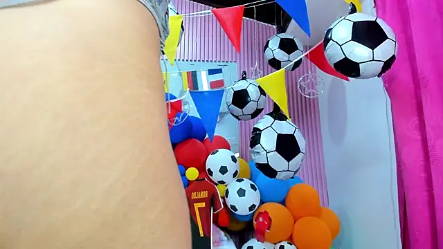 Mindy_19 – Naživo XXX chat