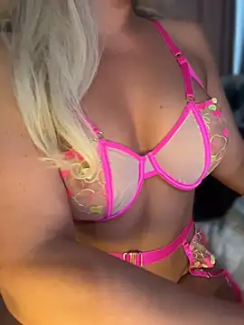 PinaColaBoom Offline XXX-chat