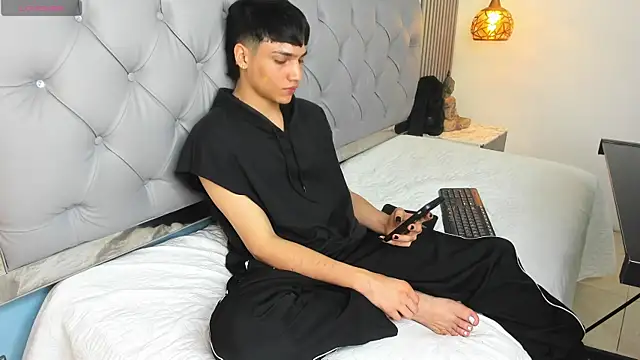 SamBlack_ Live XXX Chat