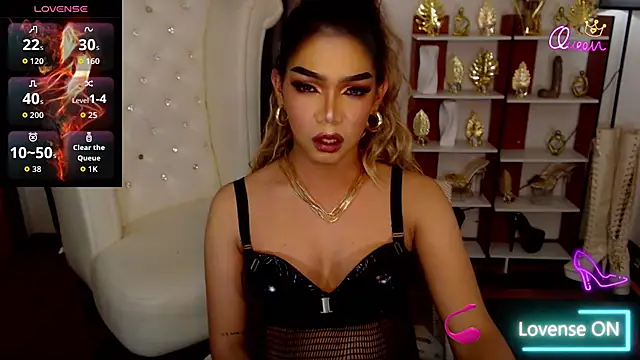 XXX chat uživo modela FuckingDollz