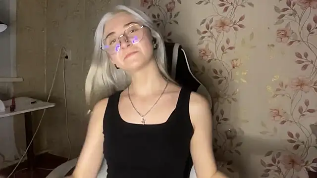 แชท XXX สดของ WhitePowerGirl