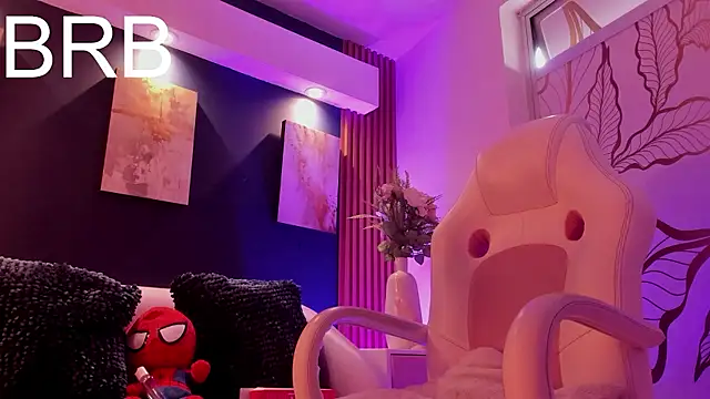 Adann_Scott Chat XXX in diretta