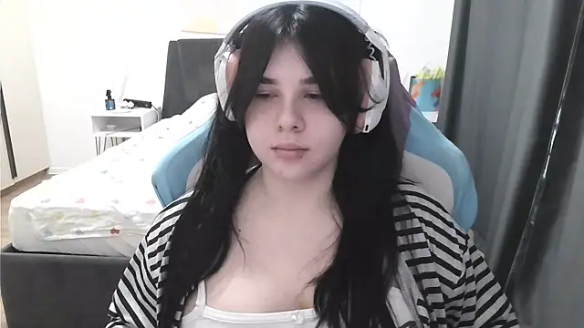 LunarMia Live XXX-chat
