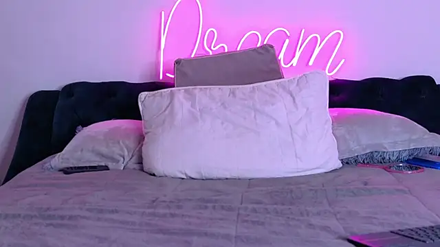 Chat +18 de Bimbo_sofi ao vivo