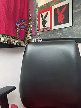 dayadubey_のライブXXXチャット