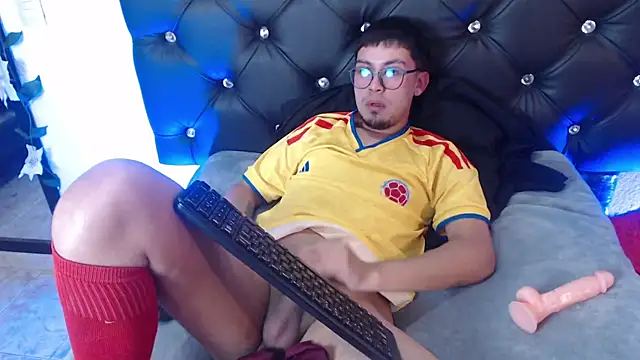 Онлайн чат XXX Maximo_Lux