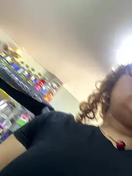ROSALIASSHOP's Live XXX Chat