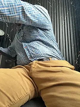 Hairy_Dad86 – Live XXX-chat