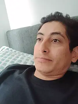 Tiger_cryad Show in webcam