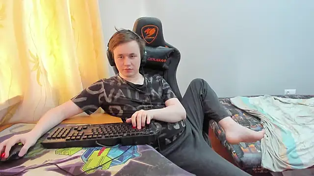 iliaskrislove's Live XXX Chat