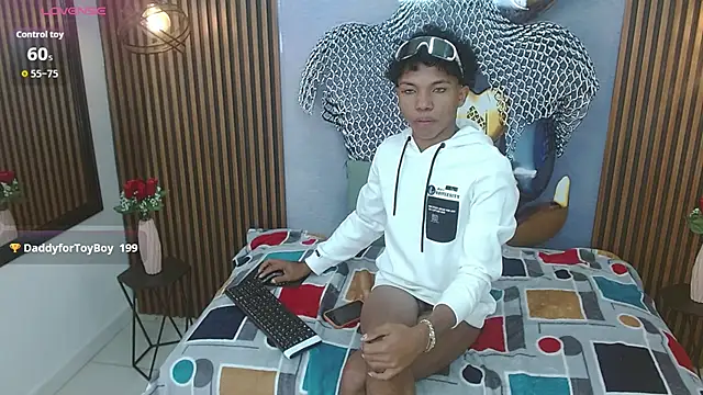 XXX chat uživo modela Chris_Hott