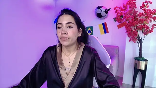 Rainy_dolln Live XXX chat