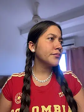 Chat +18 de Nhefertary ao vivo