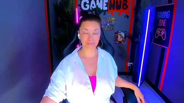 AnaMills' Live XXX Chat