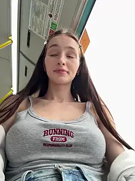 -missbehaving- Live XXX-chat