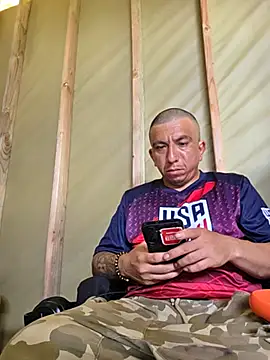 Boogiehtx713: διαδικτυακό σόου στην κάμερα