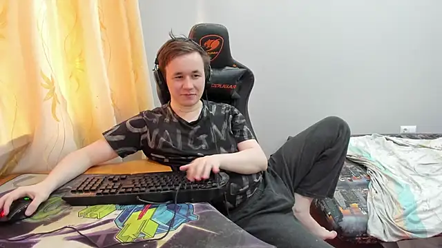 iliaskrislove live XXX chat