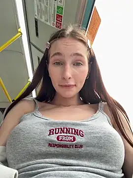 -missbehaving- XXX чат на живо