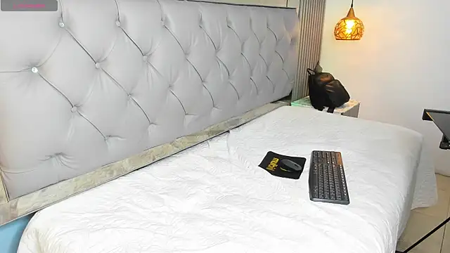 Czat XXX na żywo – SamBlack_