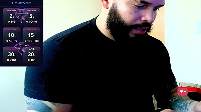 دردشة Vince_Reynolds الجنسية المباشرة