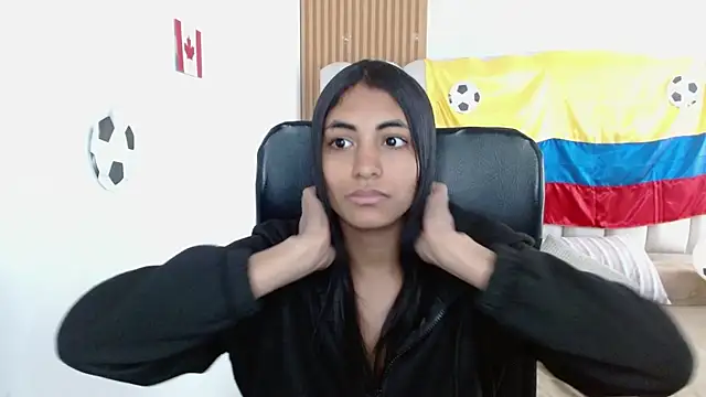 دردشة shaneelle الجنسية المباشرة