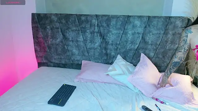 MadisonCollinss_ Live XXX-chat