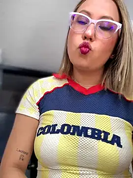 Chat +18 de VIOLETA-25_ ao vivo