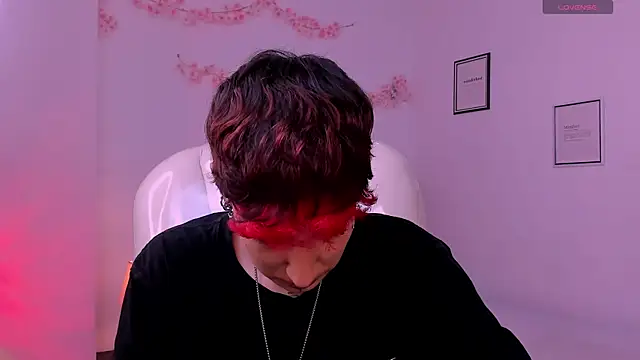 Luci_RoseのライブXXXチャット