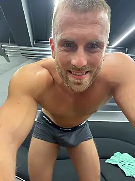 trainwithme Live XXX Chat