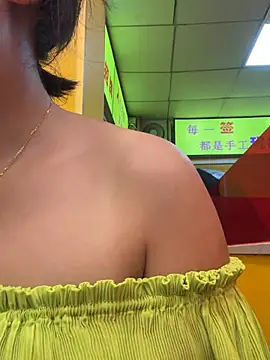 milkwine 现场XXX聊天