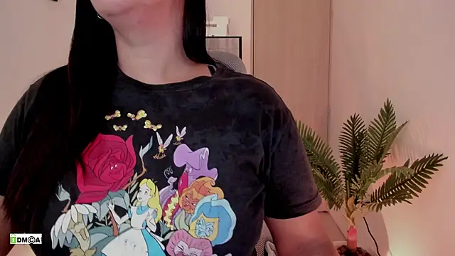 urcute_kittenのライブXXXチャット