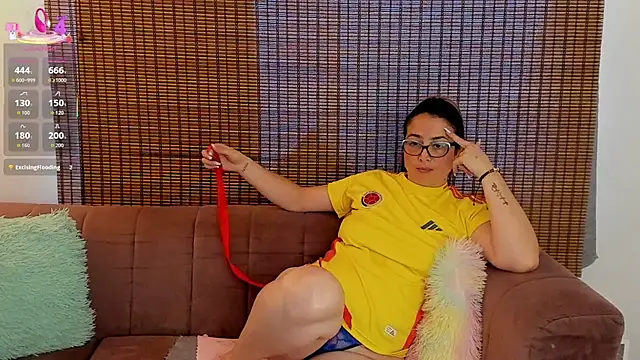 ariana_cross Chat XXX in diretta