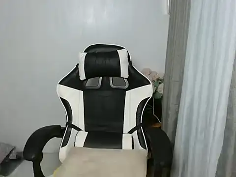 curlyasian_njxx Pertunjukan Webcam