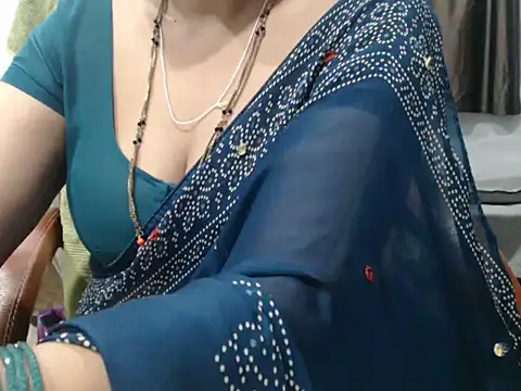 دردشة sunitha-3 الجنسية المباشرة