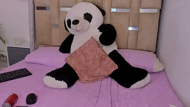 Black_Rose2 Adlı Modelin Canlı XXX Sohbeti