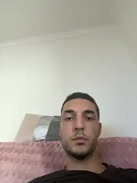 Mikl360 – webcam-show