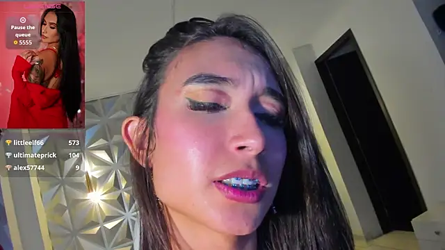Chat XXX en directo de hellen_tease