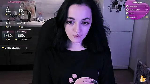 miura_moon's Live XXX Chat