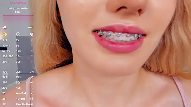 Barbiebloom's Live XXX Chat