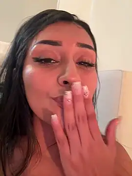 sweetAli_'s Live XXX Chat