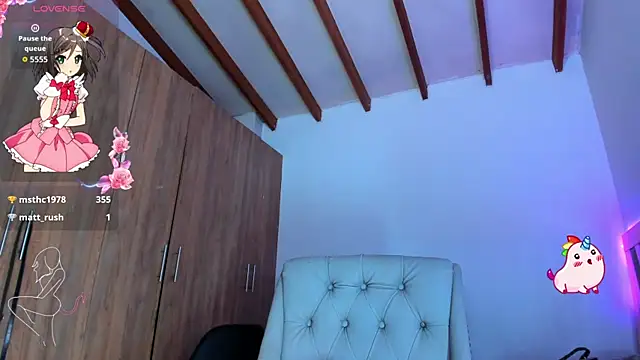 Chat +18 de SkyeGabbyRose ao vivo
