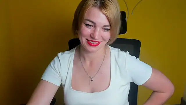 Chat XXX en directo de CuttieEmma