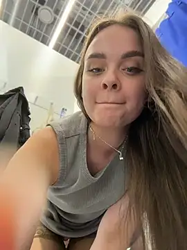 KristiRich Chat XXX live