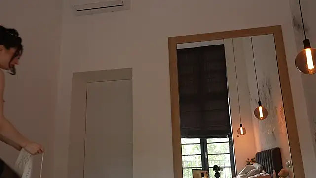 ibiddi Adlı Modelin Canlı XXX Sohbeti