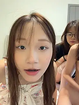 yang818 Live XXX Chat