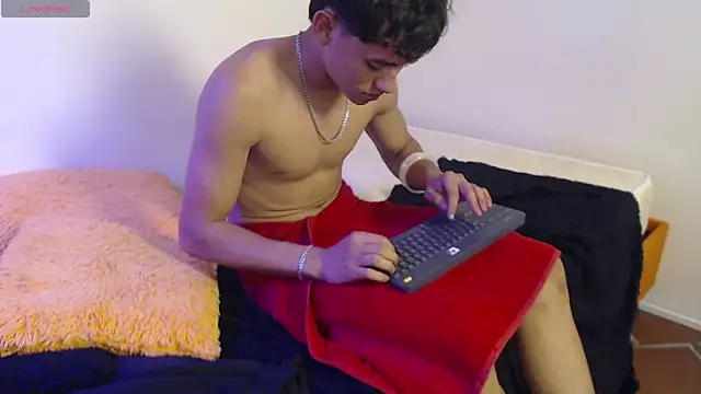 Ryan_grayx Chat XXX in diretta