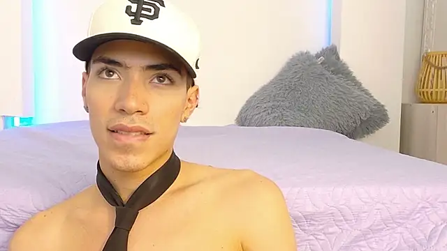 Monyel_Blake Live XXX-chat