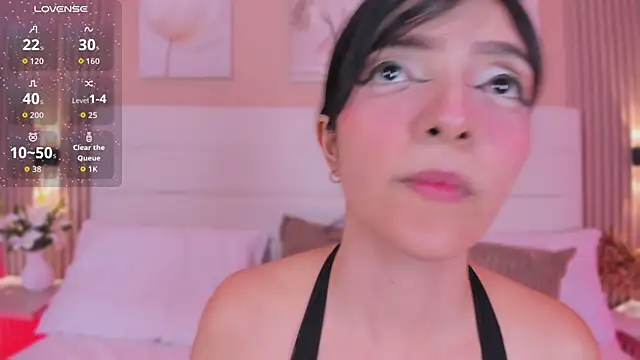 LisaLain's Live XXX Chat