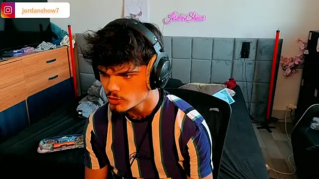 JordanShow Chat XXX live